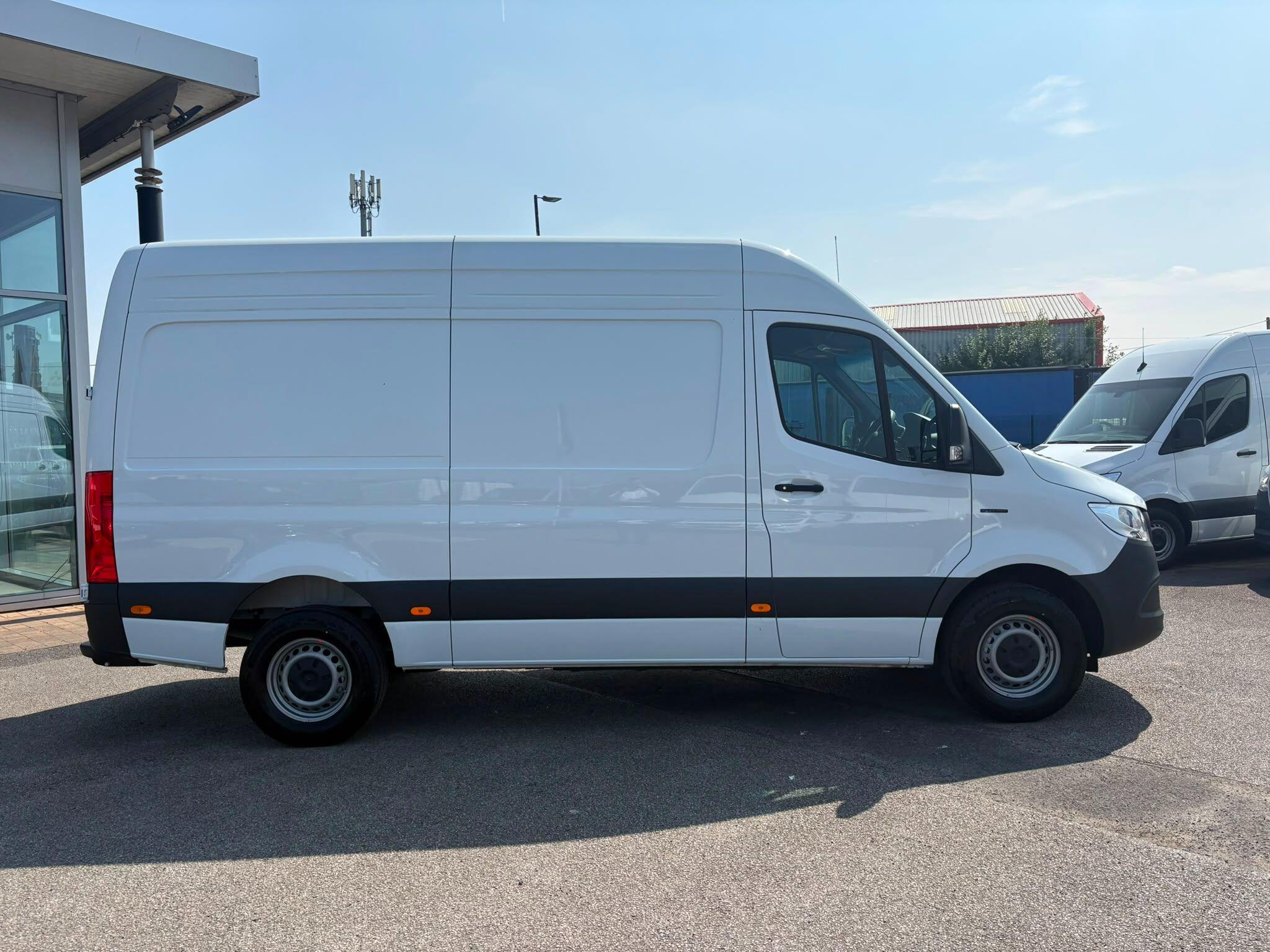 Mercedes-Benz eSprinter